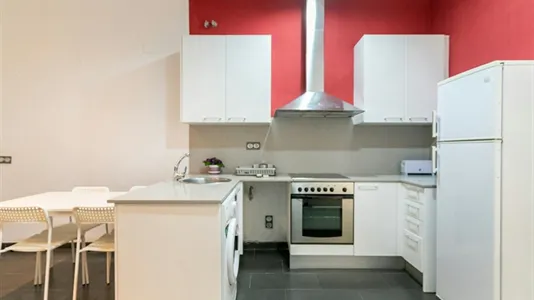 Apartments in L'Hospitalet de Llobregat - photo 7