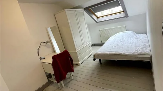 Rooms in Brussels Sint-Joost-ten-Node - photo 2