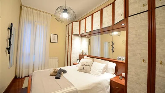 Rooms in Bilbao - photo 3