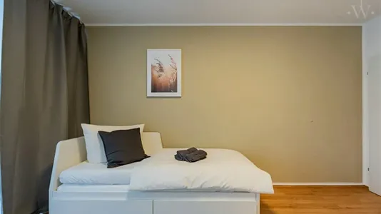 Apartments in Berlin Steglitz-Zehlendorf - photo 5
