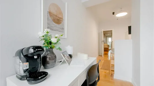 Rooms in Madrid Salamanca - photo 3