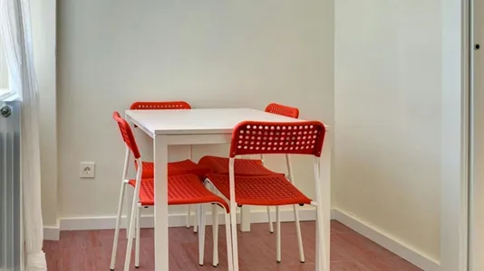 Rooms in Zaragoza - photo 7