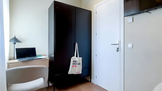 Rooms in Madrid Chamberí - photo 5