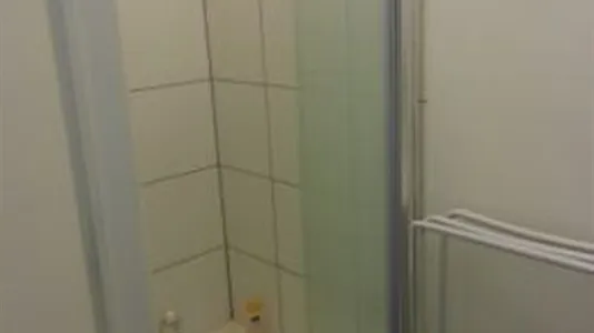 Rooms in Brussels Anderlecht - photo 9