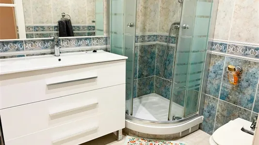 Rooms in Santander - photo 7