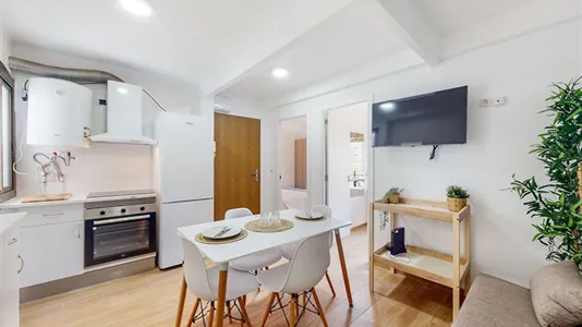 Rooms in Valencia Camins al Grau - photo 9
