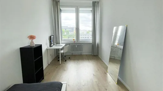 Rooms in Berlin Charlottenburg-Wilmersdorf - photo 2