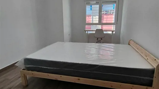 Rooms in Murcia - photo 2