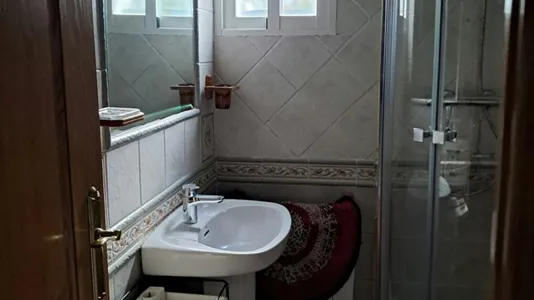 Rooms in Madrid Latina - photo 9