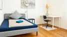 Room for rent, Munich, &lt;span class=&quot;blurred street&quot; onclick=&quot;ProcessAdRequest(12094190)&quot;&gt;&lt;span class=&quot;hint&quot;&gt;See streetname&lt;/span&gt;[xxxxxxxxxxxxx]&lt;/span&gt;