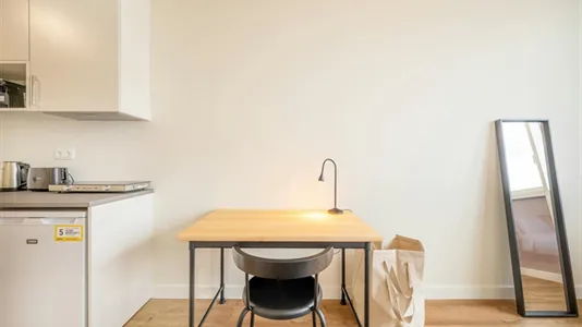 Apartments in Location is not specified - photo 6