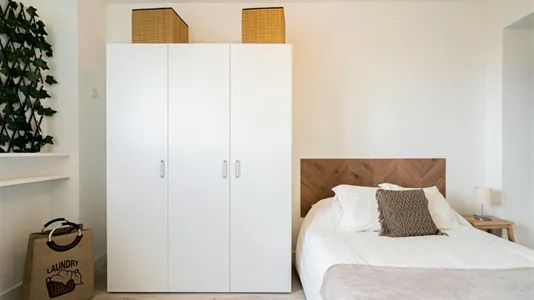 Rooms in Madrid Chamberí - photo 4