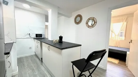 Rooms in Getafe - photo 6
