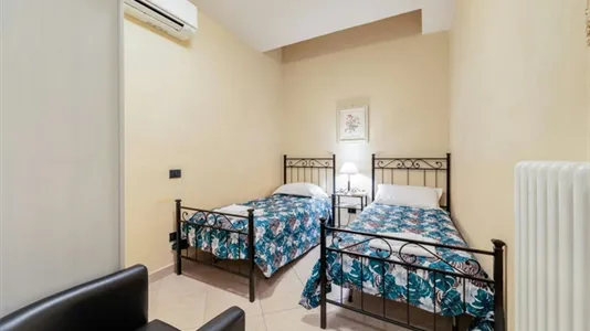 Rooms in Florence - photo 5