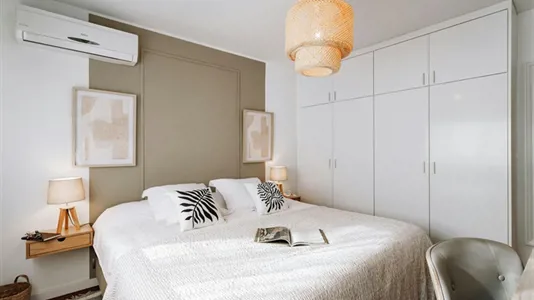 Rooms in Barcelona Eixample - photo 2