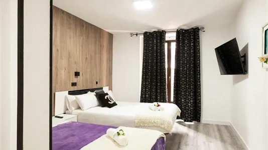 Apartments in Madrid Centro - photo 3