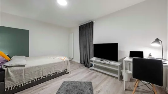 Rooms in Location is not specified - photo 1
