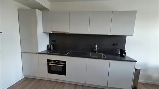 Apartments in Vlaardingen - photo 3