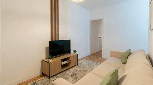 Rooms in Madrid Retiro - photo 10