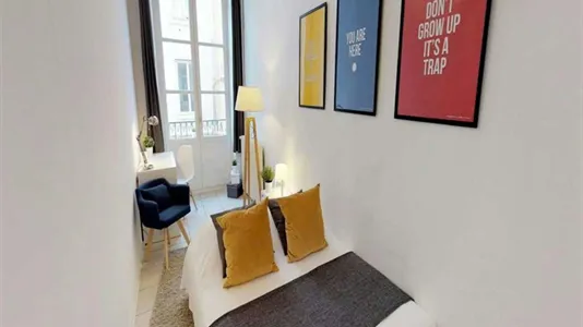 Rooms in Lyon - photo 1