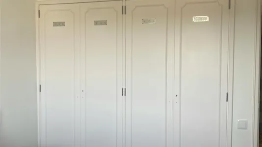 Rooms in Sintra - photo 4