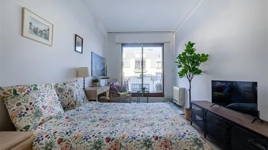 Apartments in Paris 16ème arrondissement (South) - photo 6