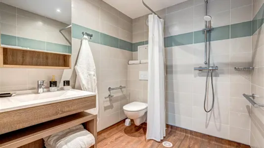 Apartments in Le Raincy - photo 4