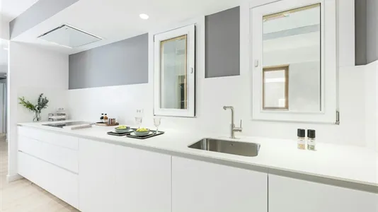 Apartments in Barcelona Eixample - photo 7