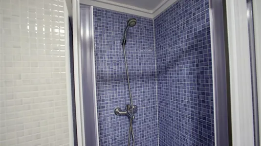 Rooms in el Camí de Vera - photo 7