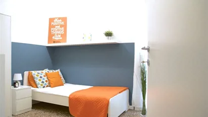 Room for rent in Bologna, Emilia-Romagna