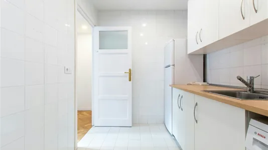 Rooms in Madrid Centro - photo 6