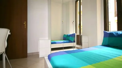 Room for rent in Milano Zona 4 - Vittoria, Forlanini, Milan Room for rent in Milano Zona 4 - Vittoria, Forlanini, Milan