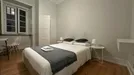 Room for rent, Lisbon (region), <span class="blurred street" onclick="ProcessAdRequest(9421359)"><span class="hint">See streetname</span>[xxxxxxxxxxxxx]</span>