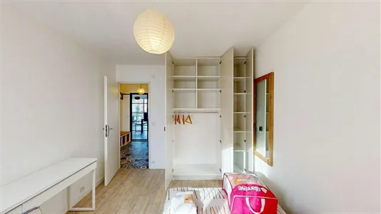 Rooms in Chambéry - photo 2