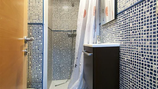 Rooms in Valencia Extramurs - photo 9