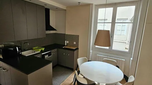 Apartments in Saint-Étienne - photo 9