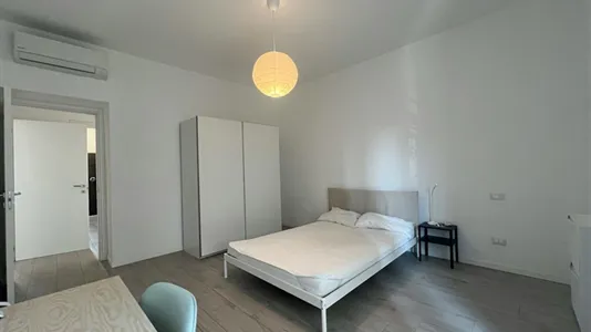 Apartments in Milano Zona 8 - Fiera, Gallaratese, Quarto Oggiaro - photo 5