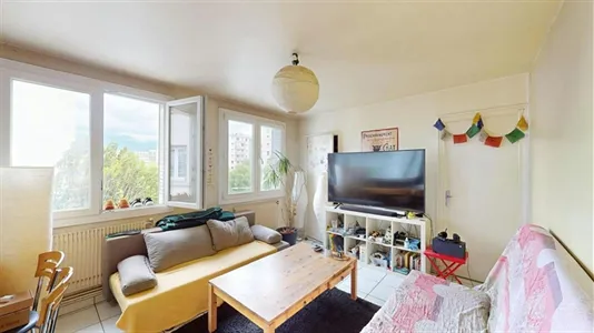 Rooms in Grenoble - photo 4