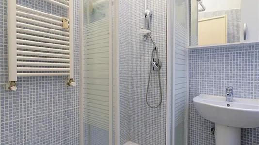 Rooms in Roma Municipio II – Parioli/Nomentano - photo 7