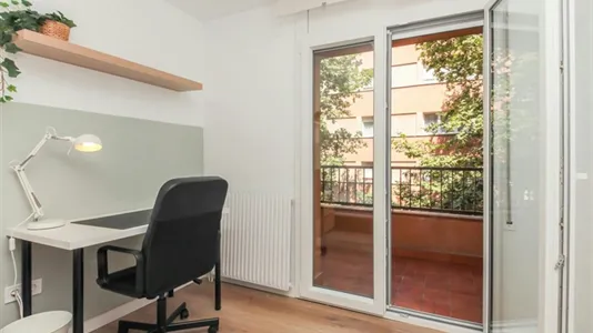 Rooms in Reus - photo 4