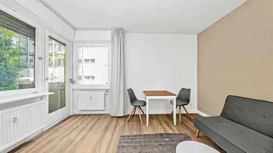 Apartments in Berlin Steglitz-Zehlendorf - photo 1