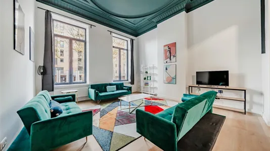 Rooms in Charleroi - photo 5