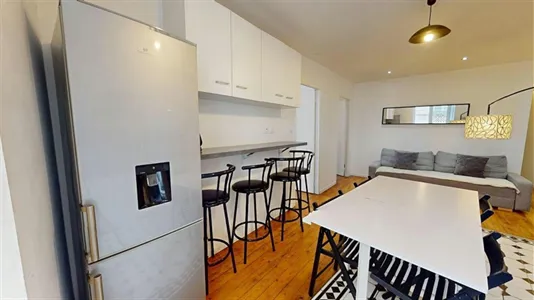 Apartments in Saint-Étienne - photo 3