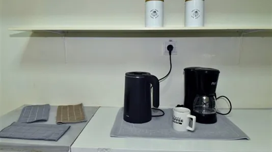 Rooms in Athens Agios Nikolaos - photo 10