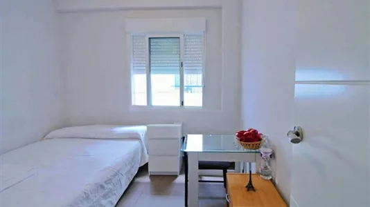 Rooms in Valencia Algirós - photo 1