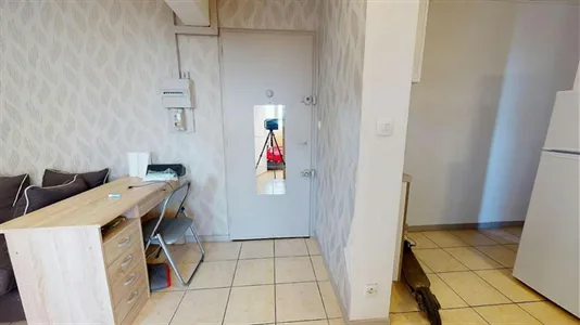Rooms in Lyon - photo 8