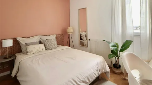 Rooms in Saint-Denis - photo 4