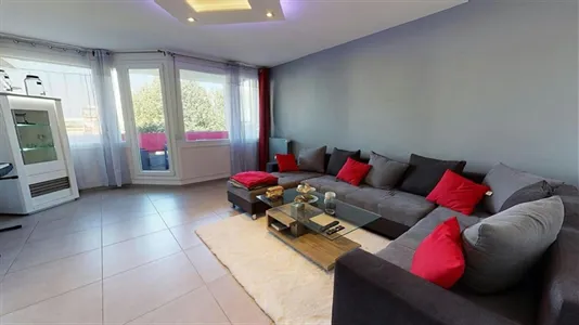 Apartments in Lyon - photo 5