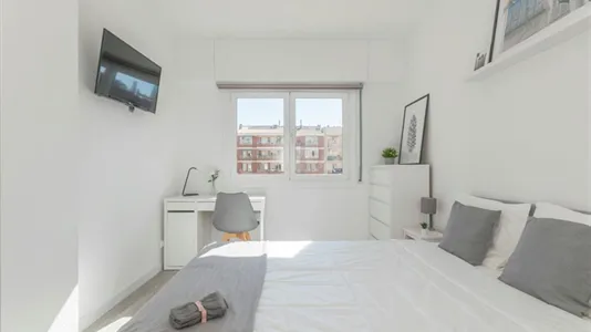 Rooms in Barcelona Eixample - photo 7