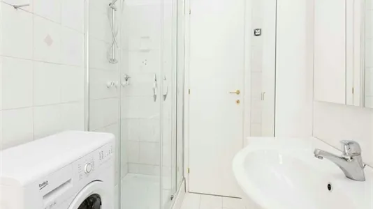 Rooms in Roma Municipio VIII – Appia Antica - photo 7